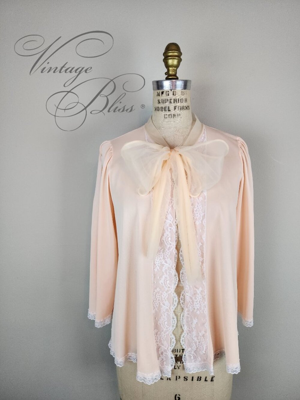 Vintage 1960's Miss Elaine Romantic Peach Kitty Bow Boudoir Bed Jacket